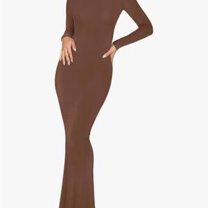 Reoria Minimalist Long Sleeve Mermaid Dress